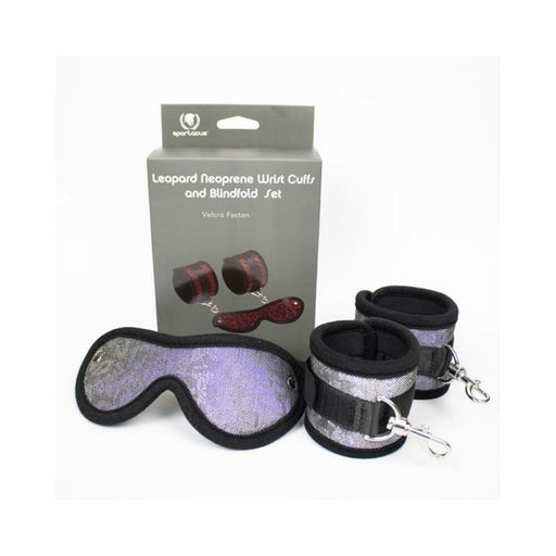 Spartacus Blindfold And Wrist Cuff Kit Neoprene Silver | SexToy.com