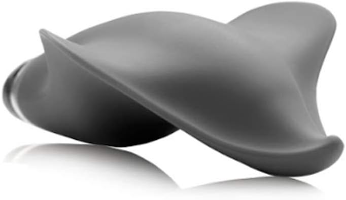 Magenta Clandestine Devices Mimic Plus with ergonomic wings and precision tip for targeted vibrations and comfort.