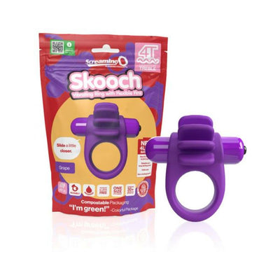 Purple Screaming O 4T Skooch vibrating ring with flexible fins next to its eco-friendly packaging.