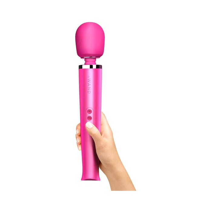 Le Wand Magenta Rechargeable Massager - SexToy.com