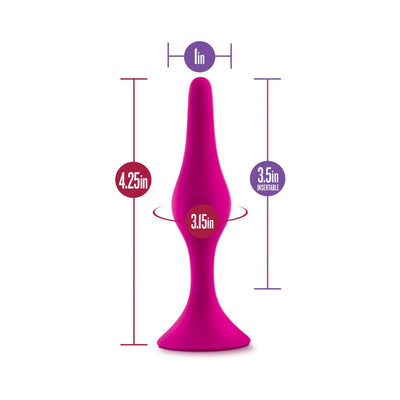 Pink medium-sized beginner plug with measurements for length and girth displayed on a white background.