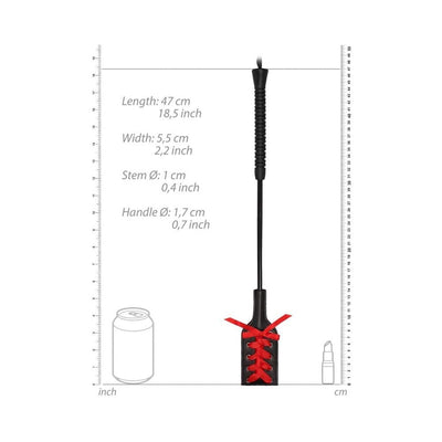 Black crop with red lace-up detail on the rectangular tip, measuring 47 cm long with a textured handle.