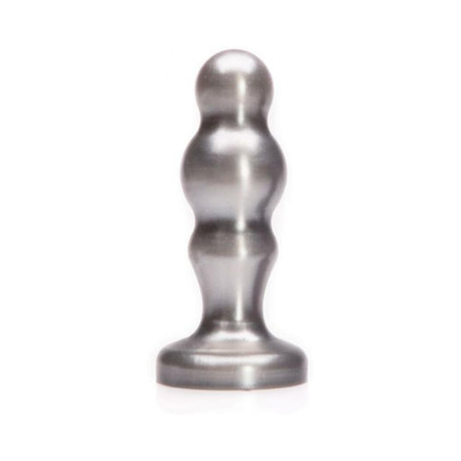 Silver 3 Scoops plug with smooth, rounded contours and a flared base for comfortable and secure use.