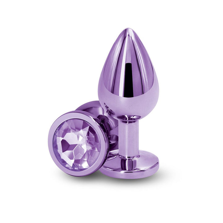 Medium-sized purple chrome-plated metal anal plug with a faceted gem base for a stylish finish.