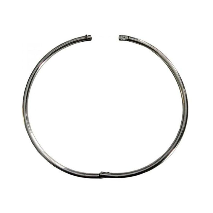 Minimalist thin stainless steel collar with a sleek open design for fashion or accessory use.