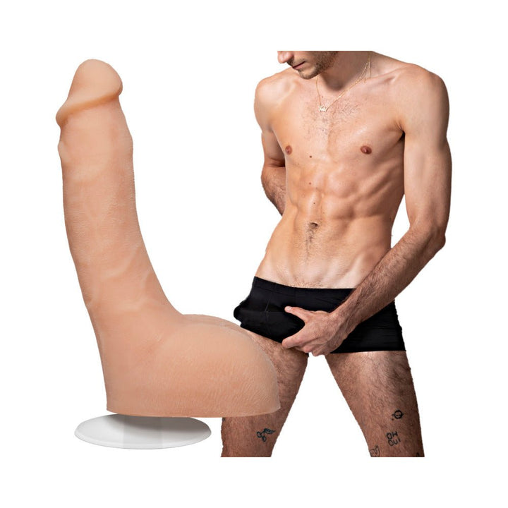 Signature Cocks Lulu Of Leolulu 8" Ultraskyn Cock - SexToy.com